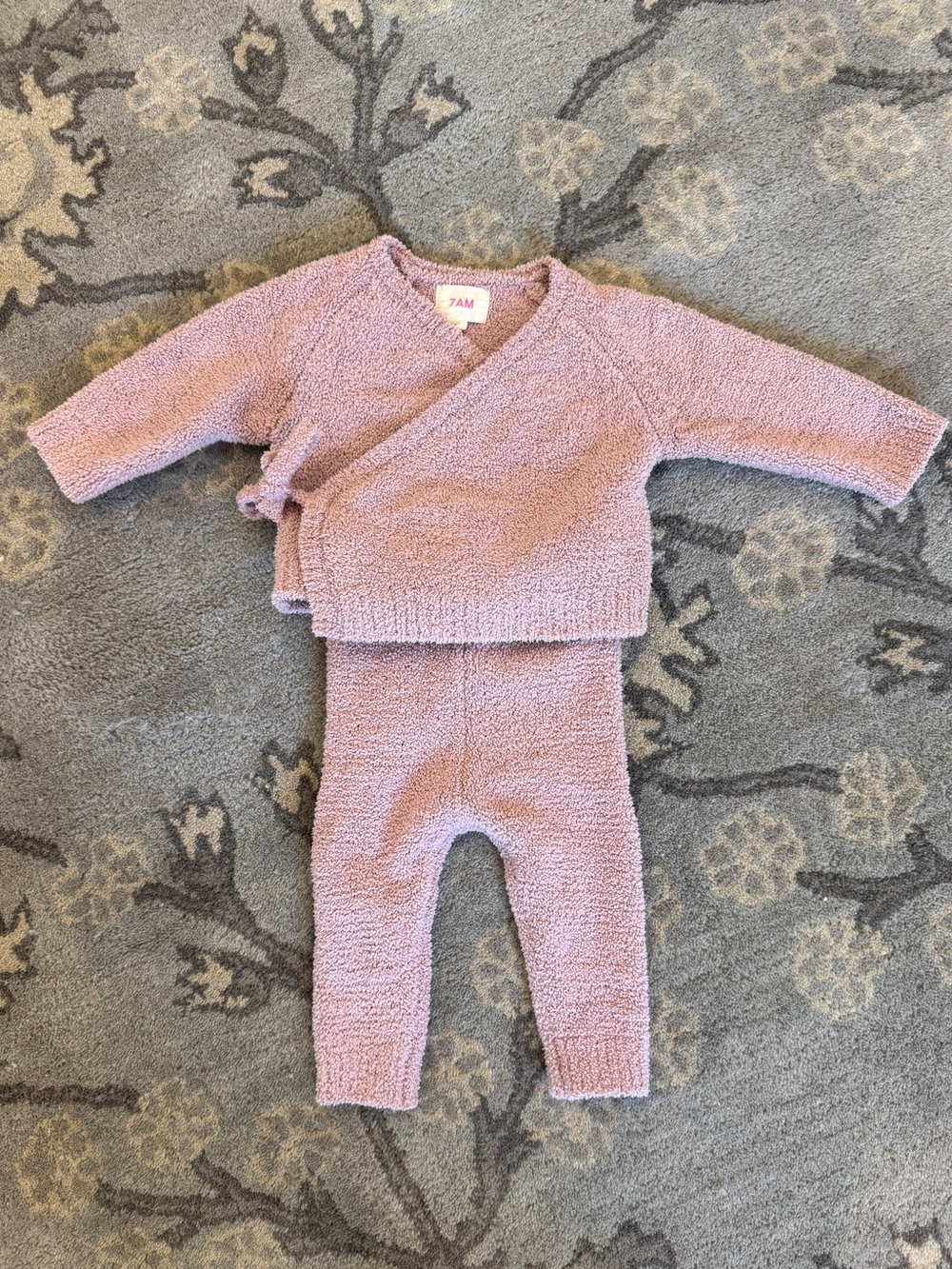 7AM Enfant Baby Fuzzy Kimono Two-Piece Set | 0–3M
